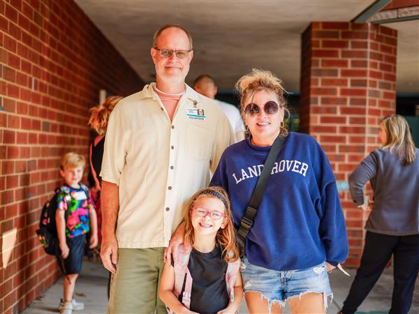 Volunteers at OVES on the first day of kindergarten